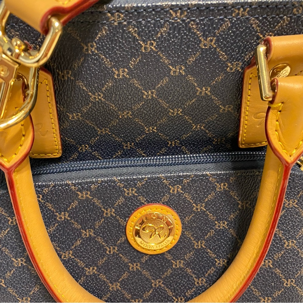 Rioni Moda Italia Handbag - Picture 3 of 7